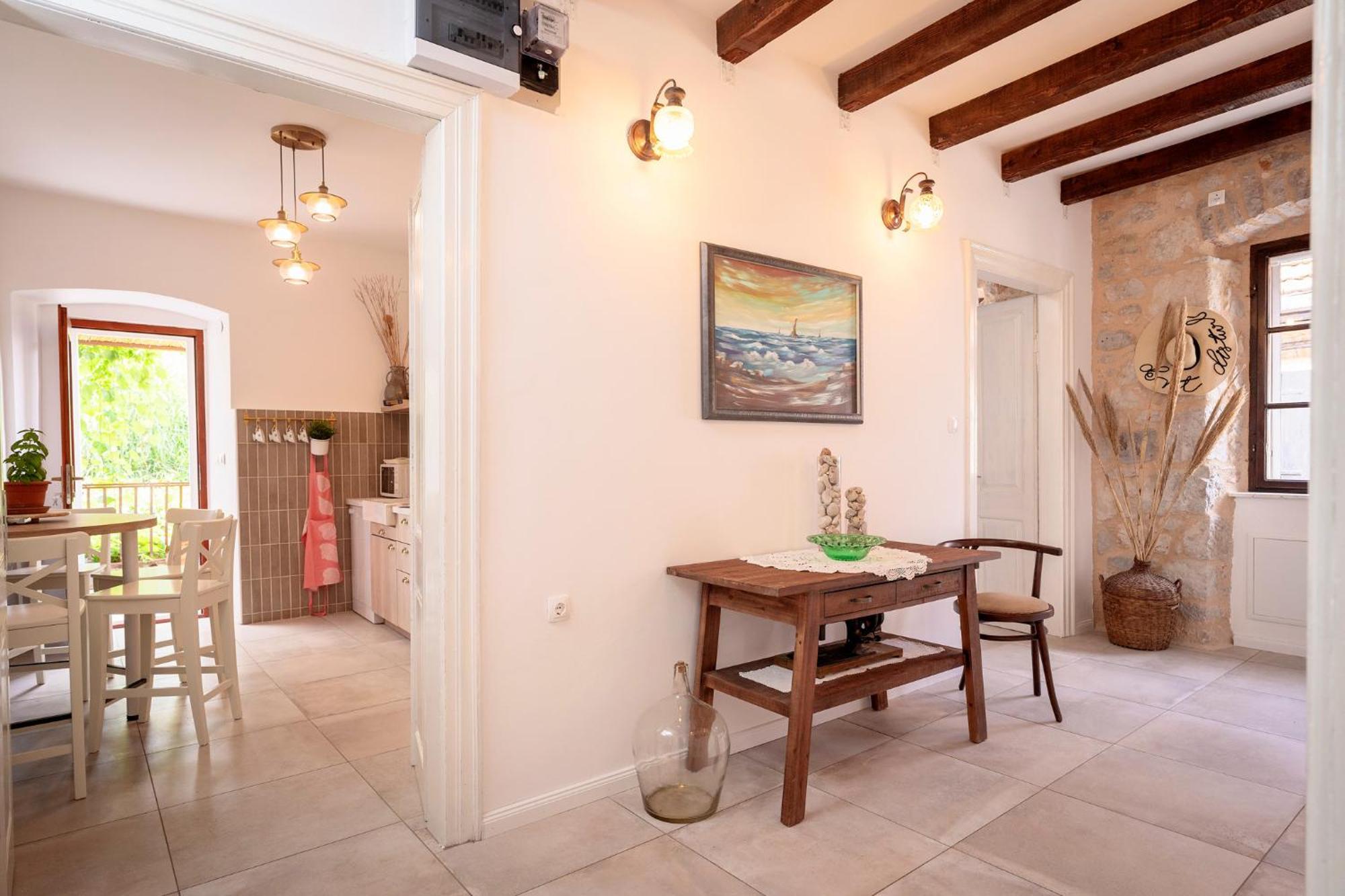 Holiday Home Skala With Hot Tub & Kala With Terrace Pitve Εξωτερικό φωτογραφία